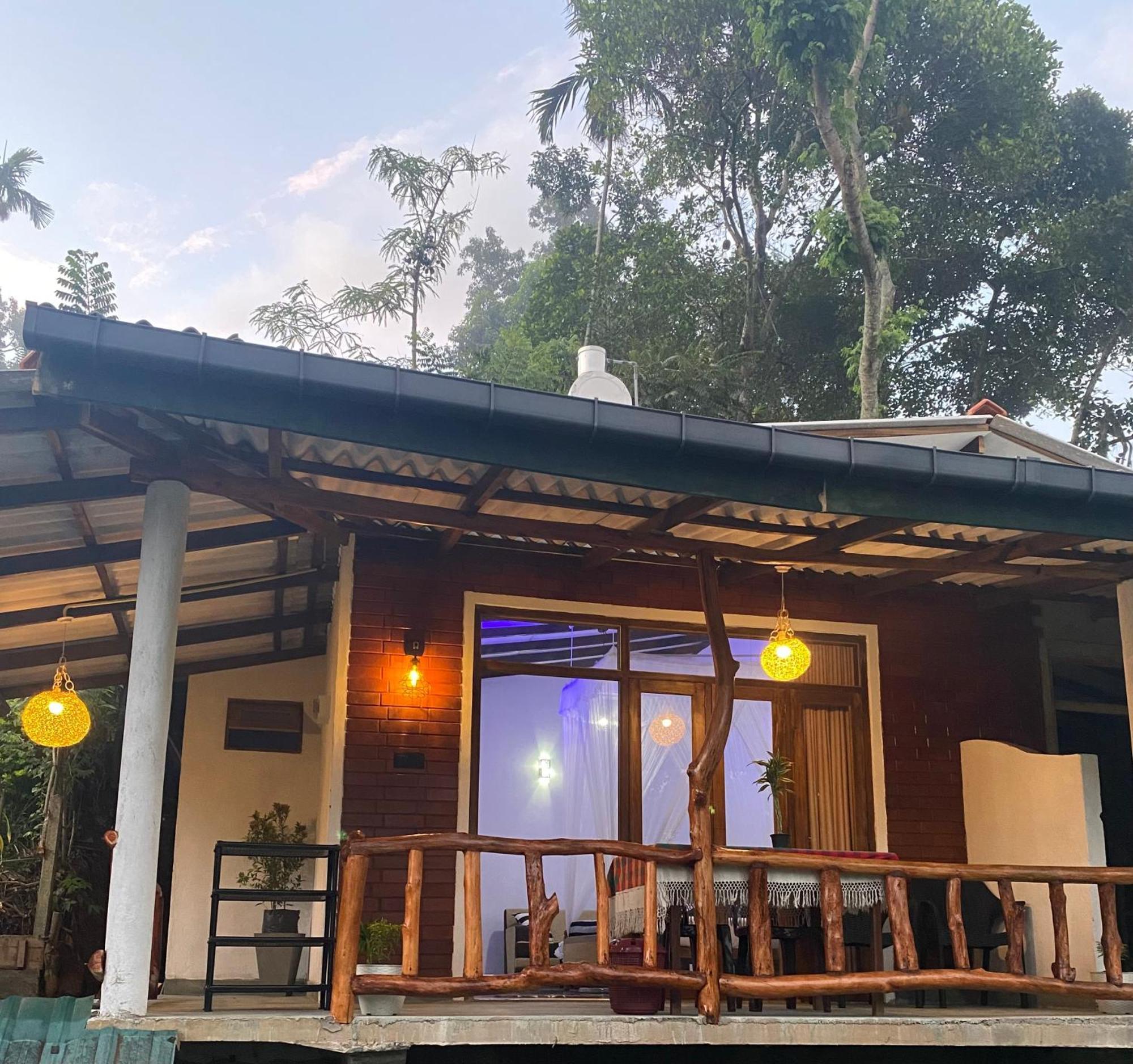 Cozy Homestay Waterfall Road Ella Exteriör bild
