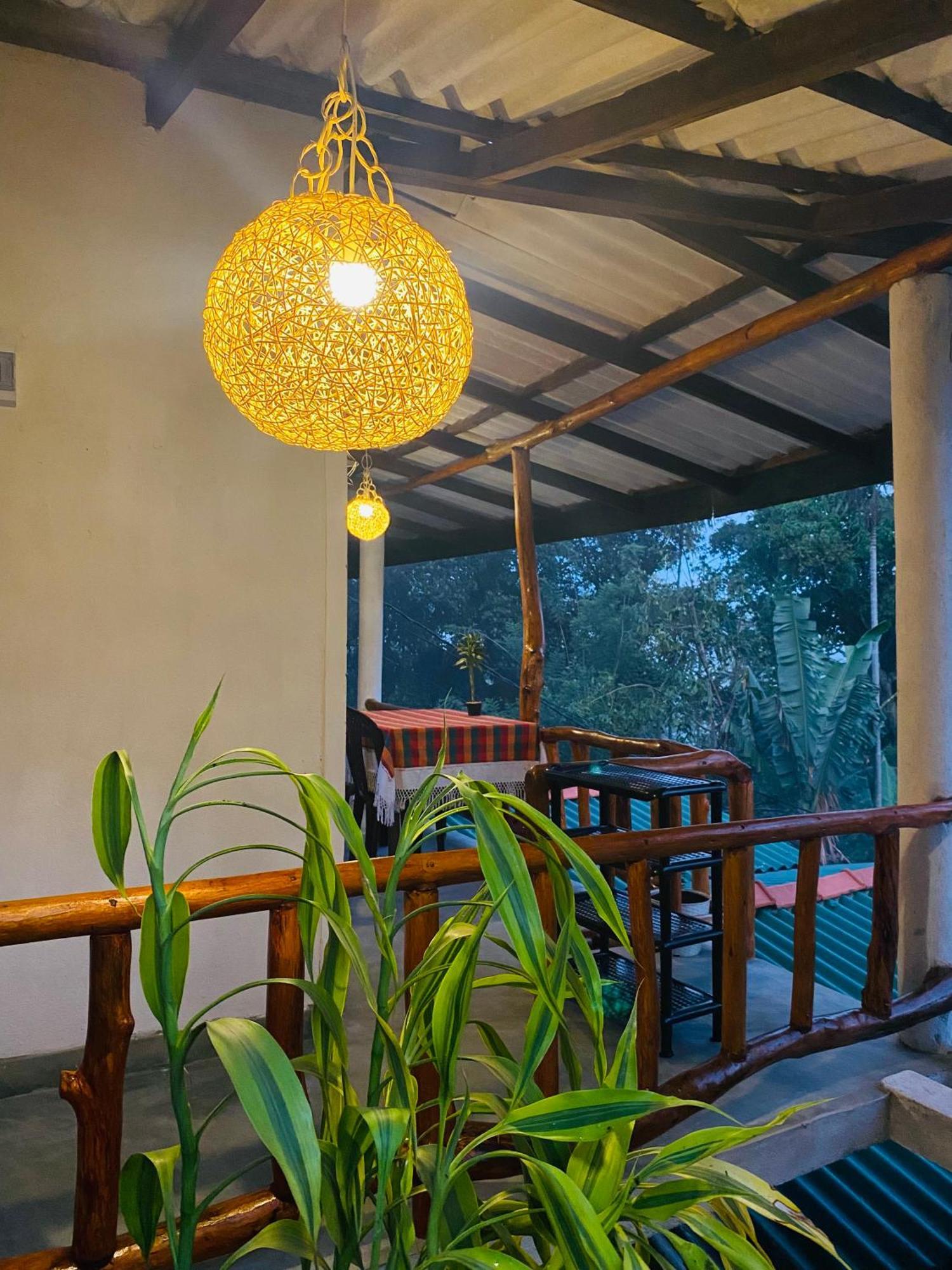Cozy Homestay Waterfall Road Ella Exteriör bild