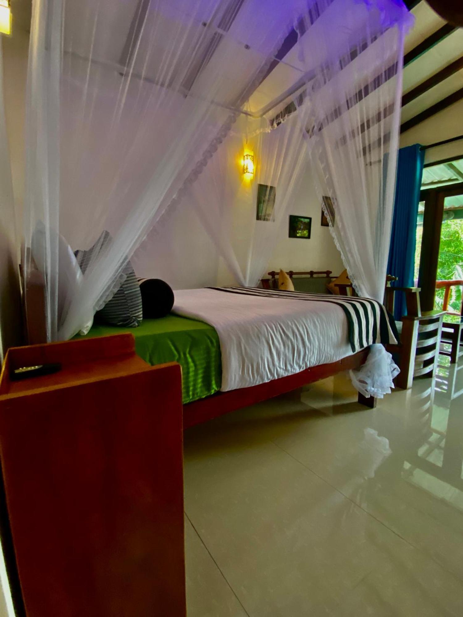 Cozy Homestay Waterfall Road Ella Exteriör bild